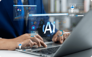 約10,000台の運用実績とAI活用で、ビジネスを支える運用基盤を構築するイメージ