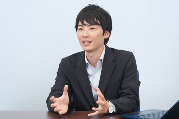 木田 卓 氏